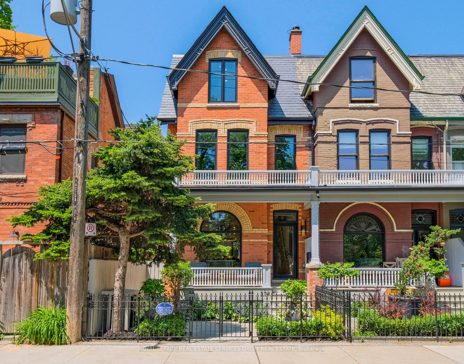 Att/Row/Twnhouse house for sale at 274 Carlton St Toronto Ontario