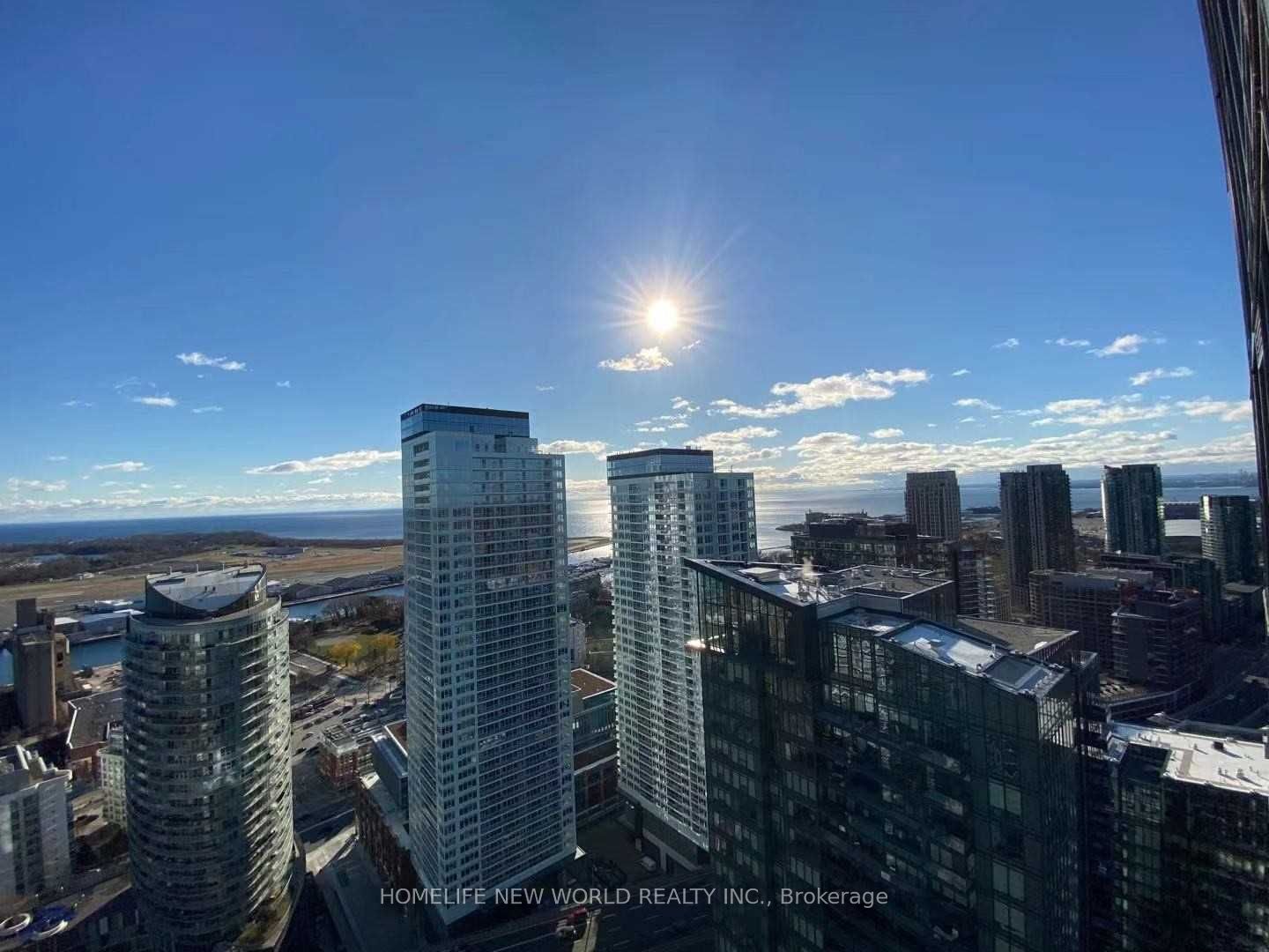 Condo Apt house for sale at 85 Queens Wharf  Toronto Ontario