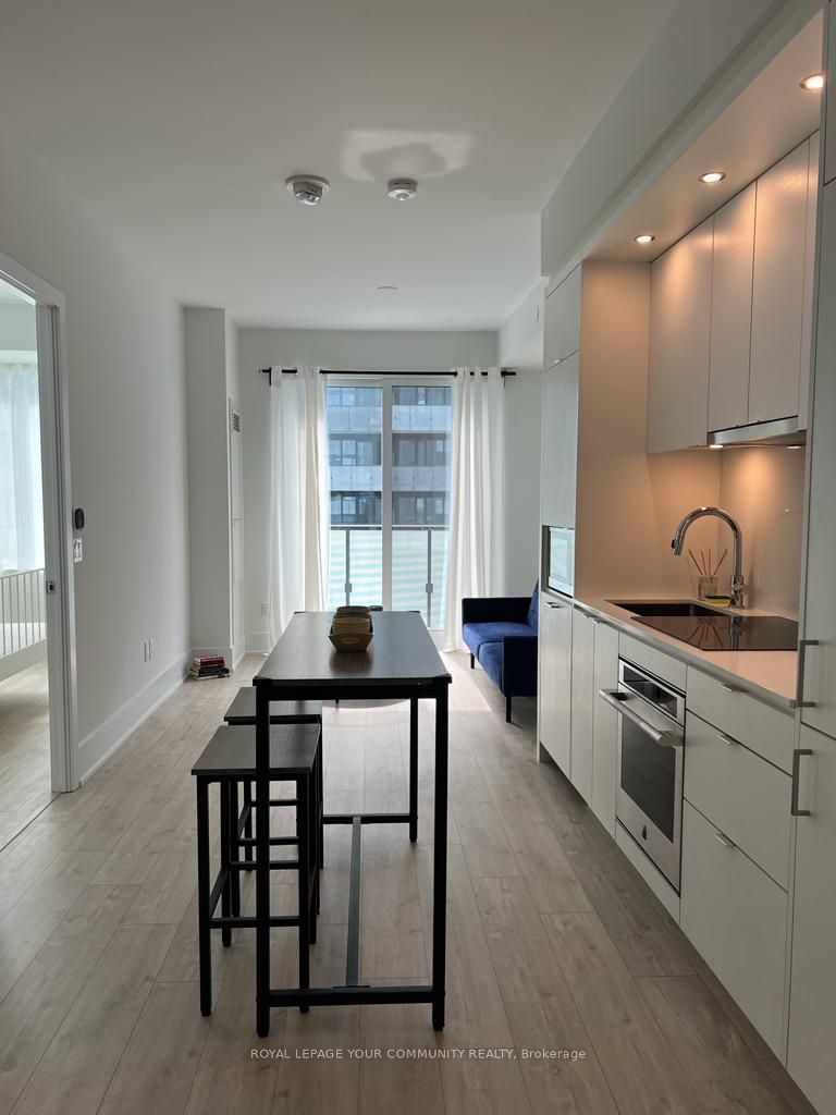 Condo Apt house for sale at 470 Front St W Toronto Ontario