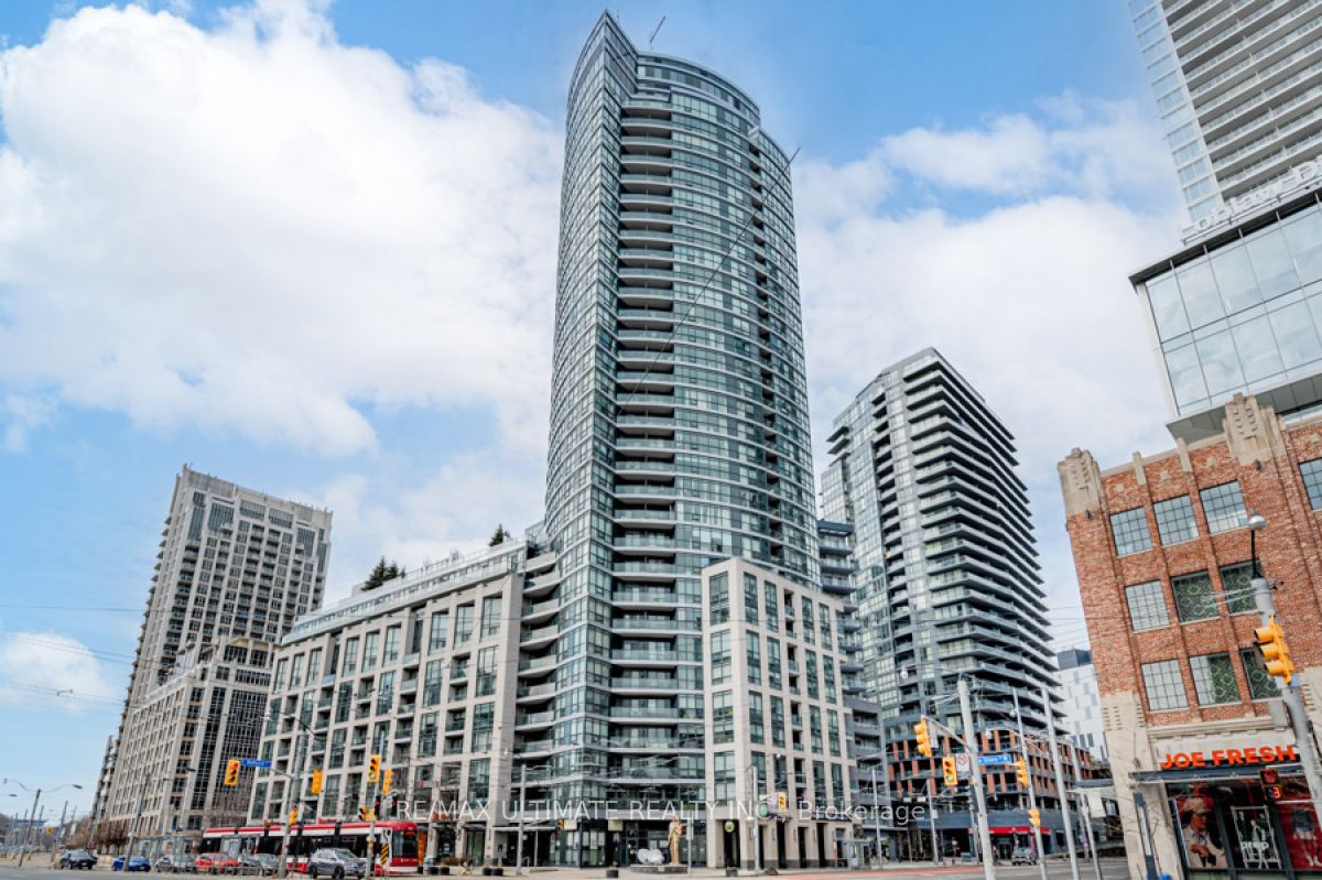 Condo Apt house for sale at 600 Fleet St Toronto Ontario