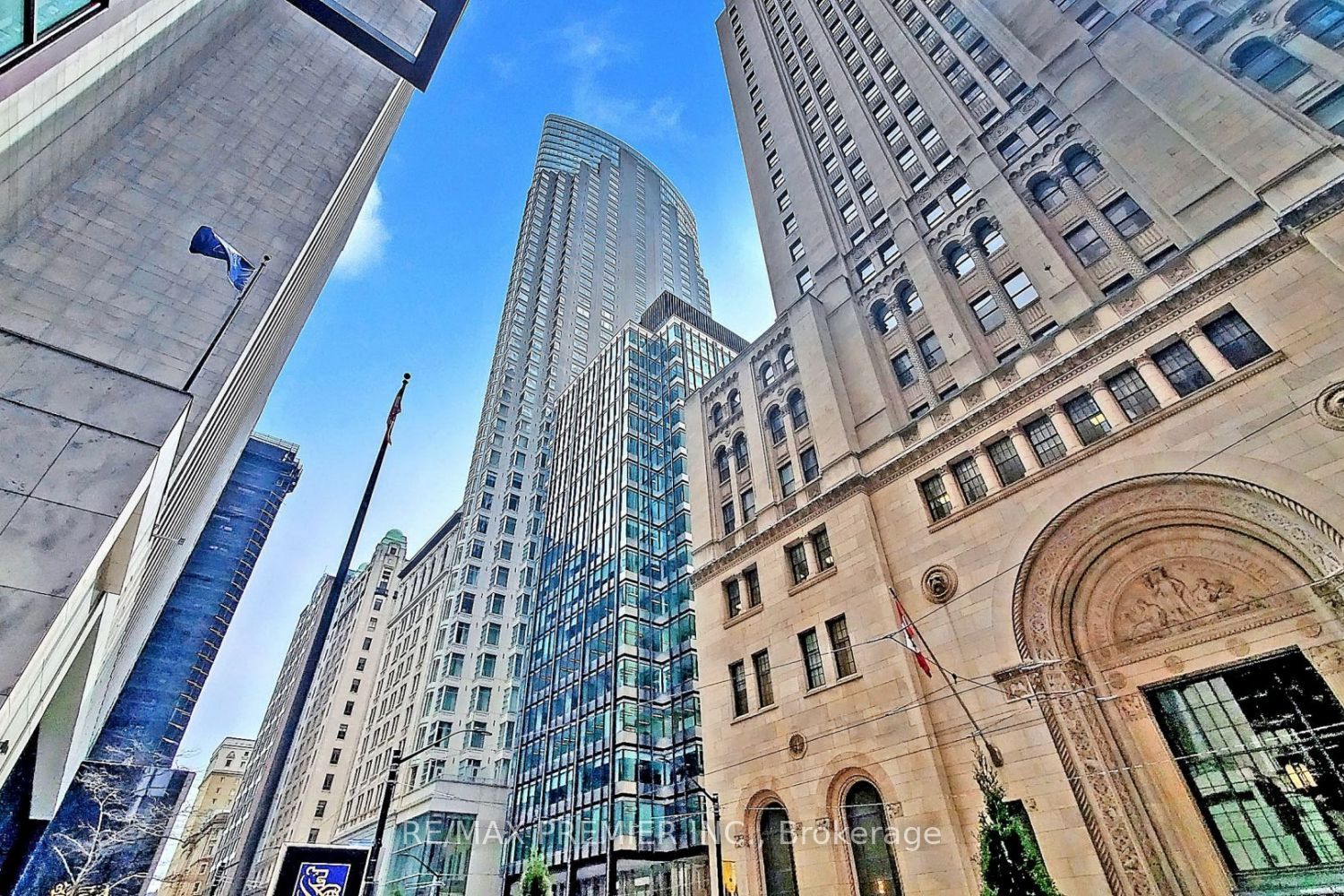 Condo Apt house for sale at 1 King St W Toronto Ontario