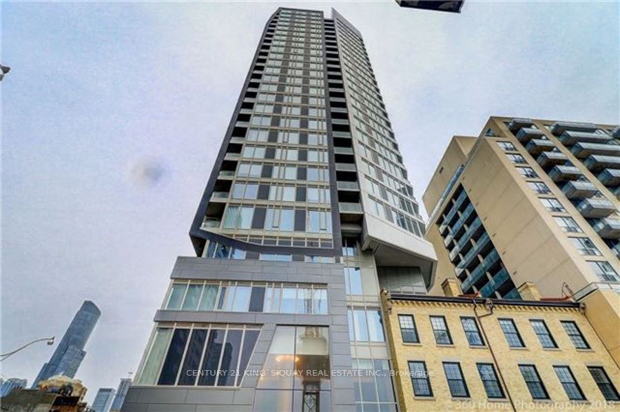 Condo Apt house for sale at 68 Shuter St Toronto Ontario