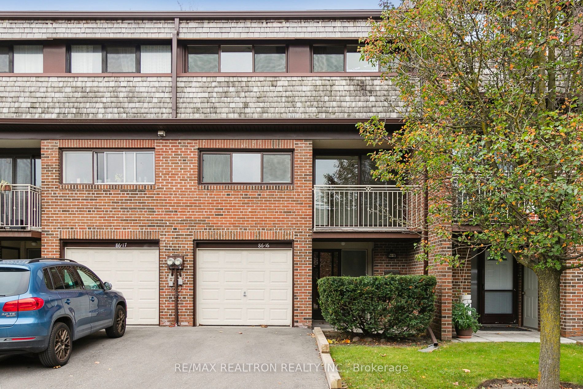 Condo Townhouse house for sale at 86 Castlebury Cr Toronto Ontario