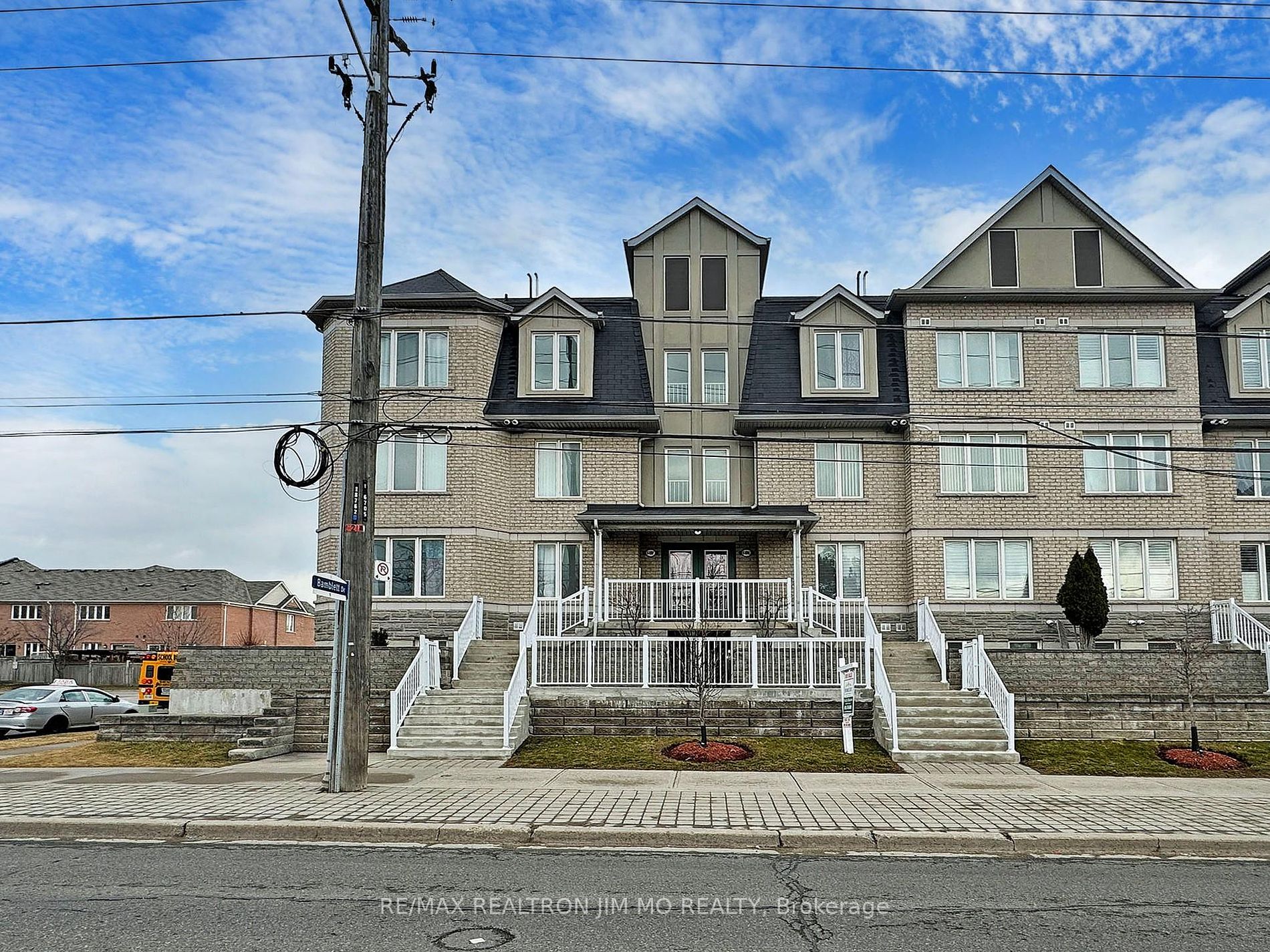 Condo Townhouse house for sale at 649E Warden Ave Toronto Ontario