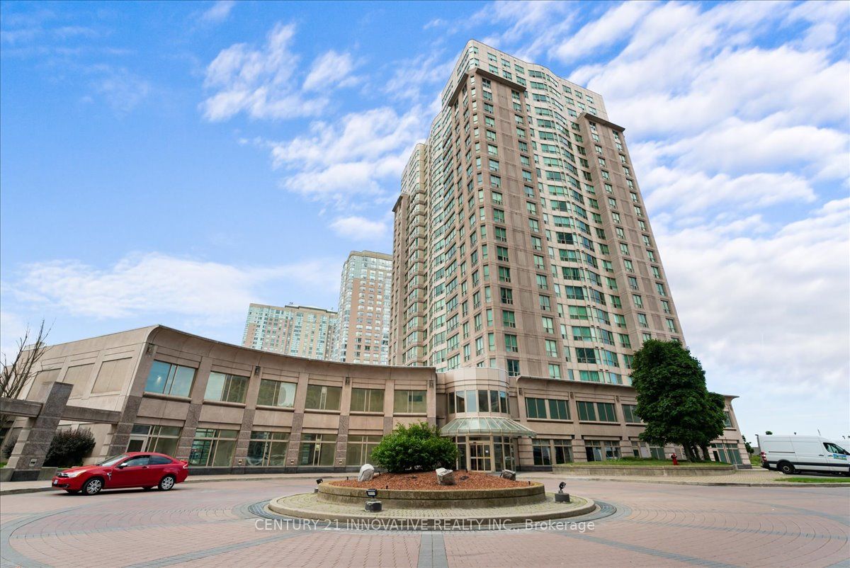 Condo Apt house for sale at 18 Lee Centre Dr Toronto Ontario