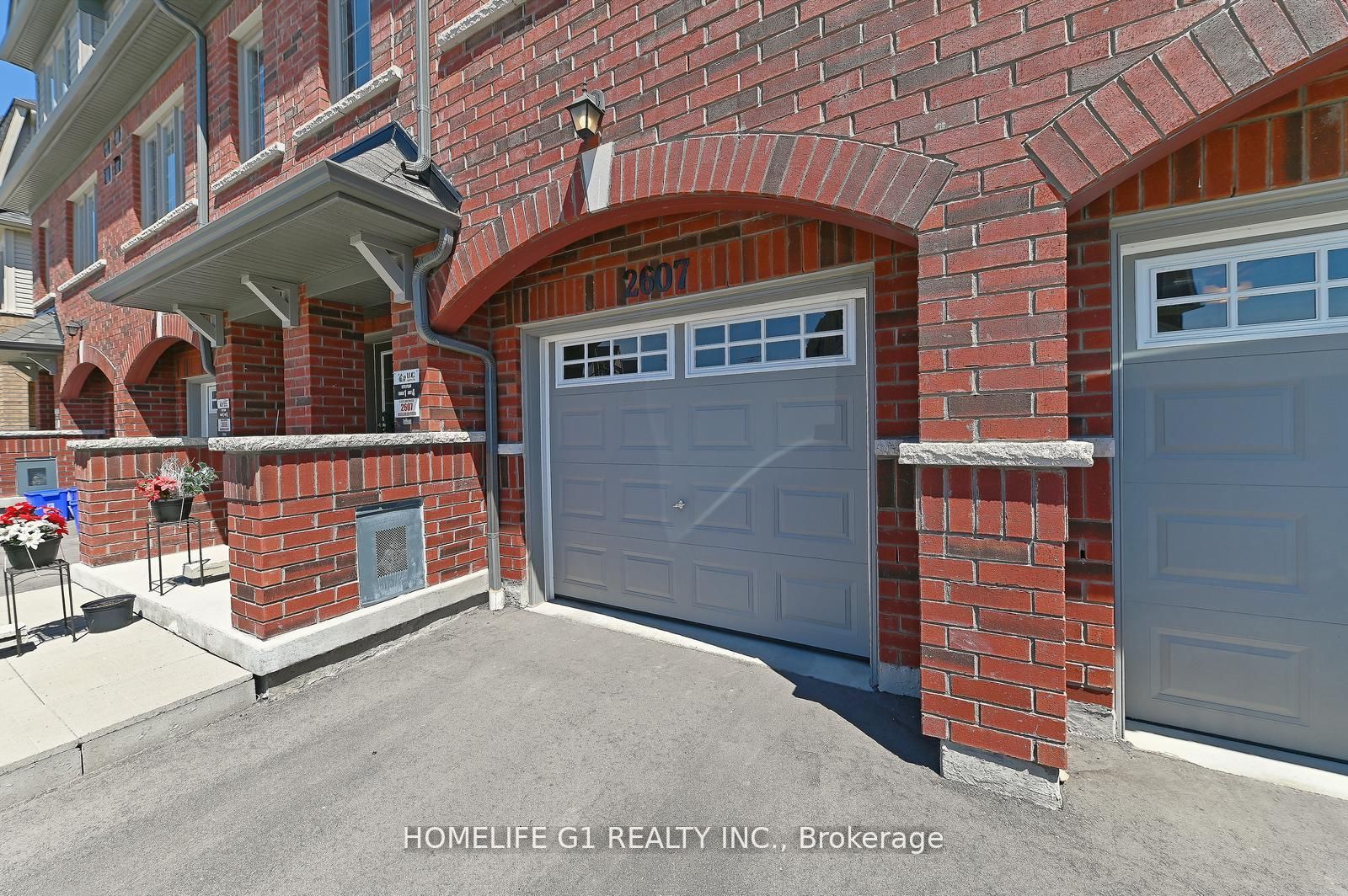 Condo Townhouse house for sale at 2607 Magdalen Pa Oshawa Ontario