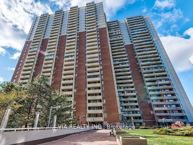 Condo Apt house for sale at 1 Massey Sq Toronto Ontario