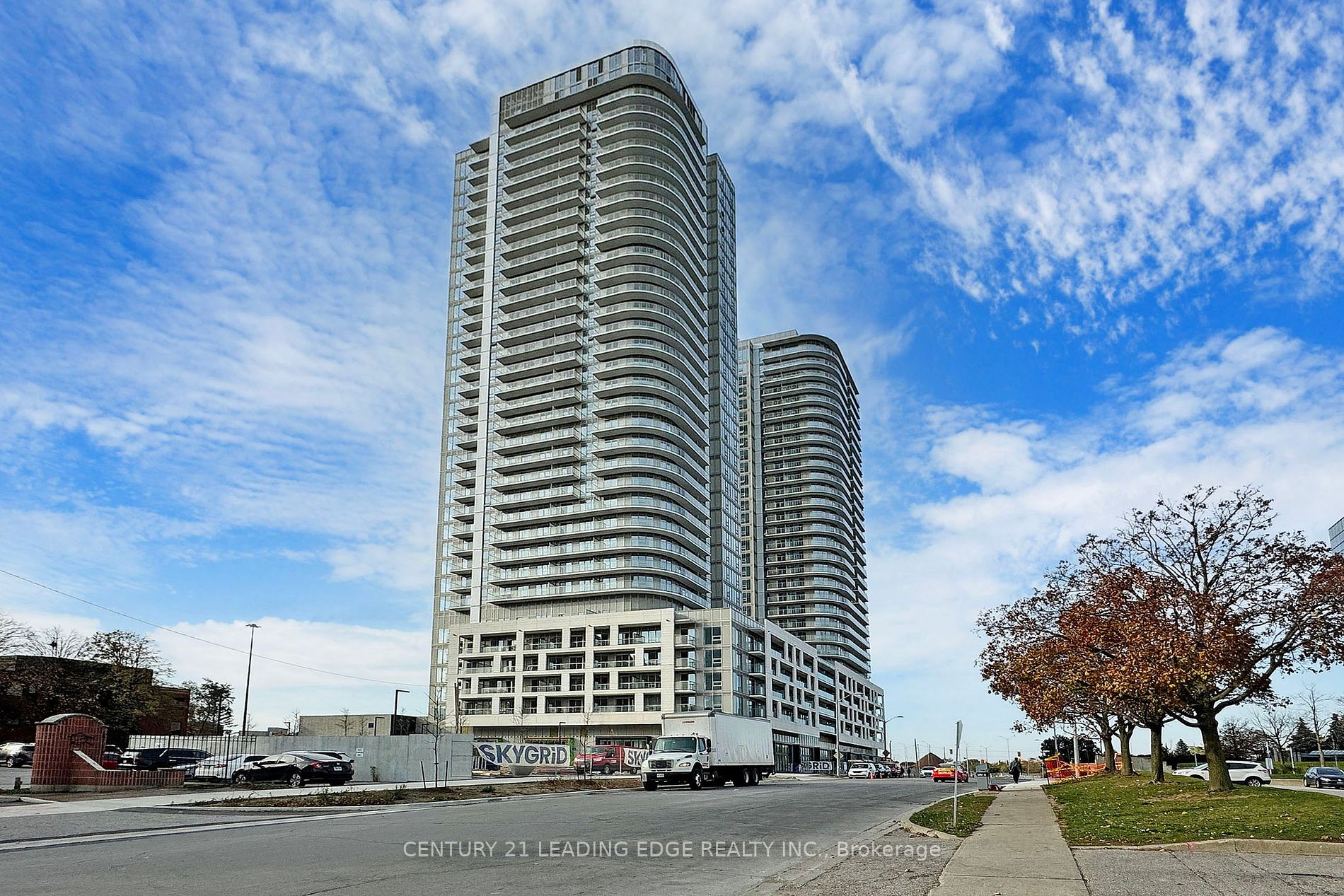 Condo Apt house for sale at 2033 Kennedy Rd Toronto Ontario