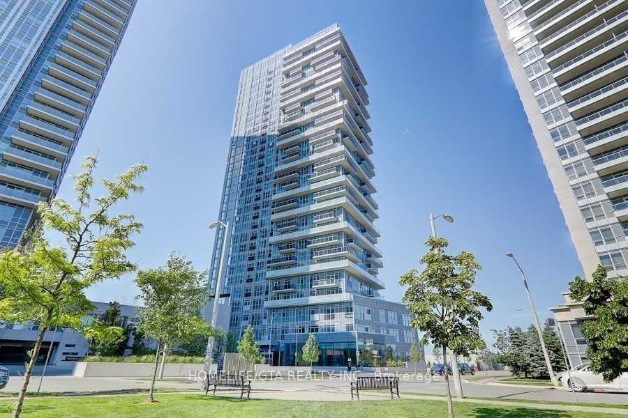 Condo Apt house for sale at 225 Village Gree Toronto Ontario