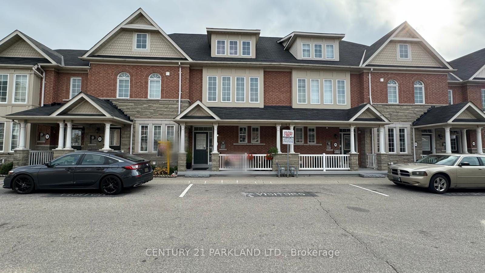 Condo Townhouse house for sale at 7 Torr Lane Ajax Ontario