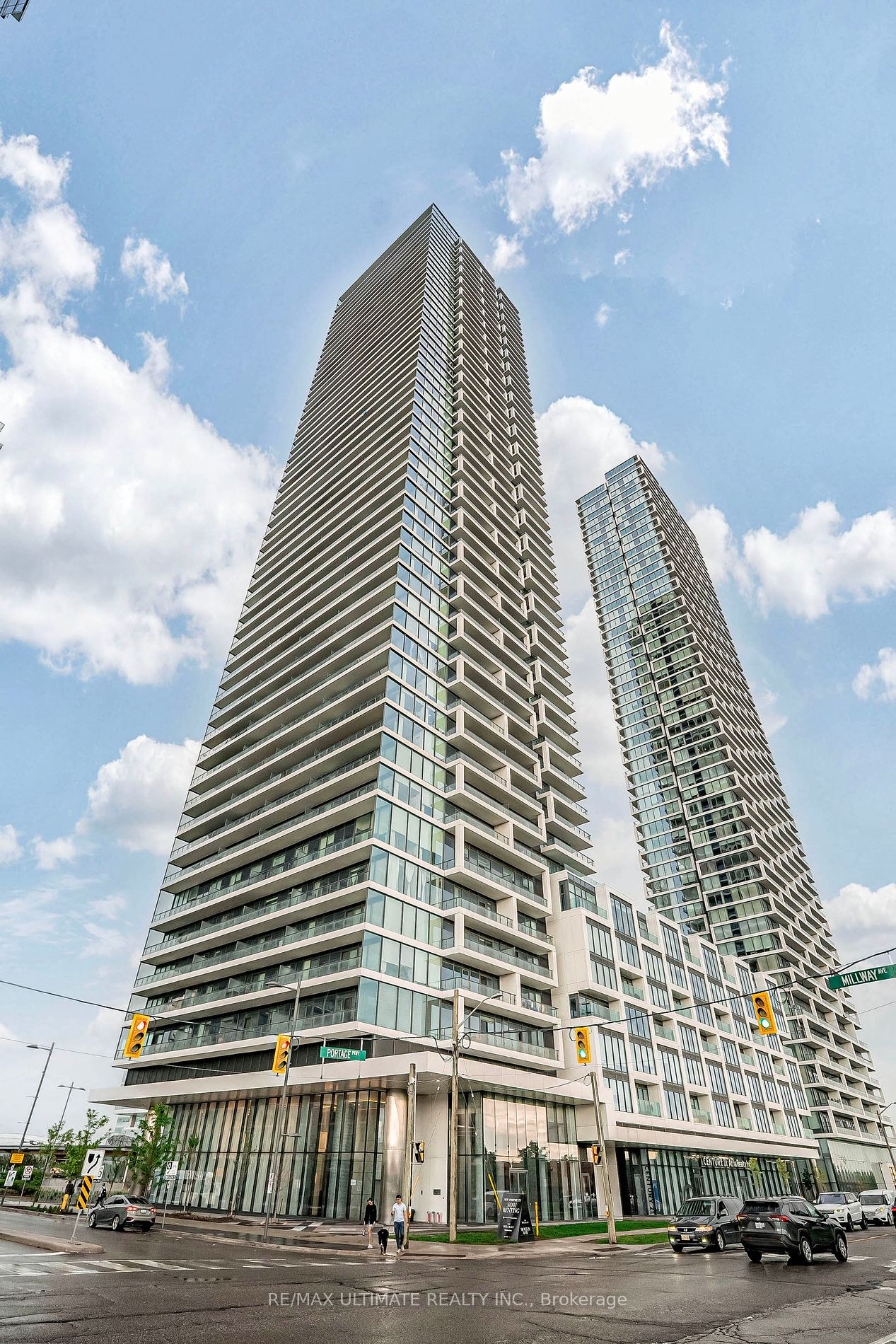 Condo Apt house for sale at 950 Portage Pkwy Vaughan Ontario