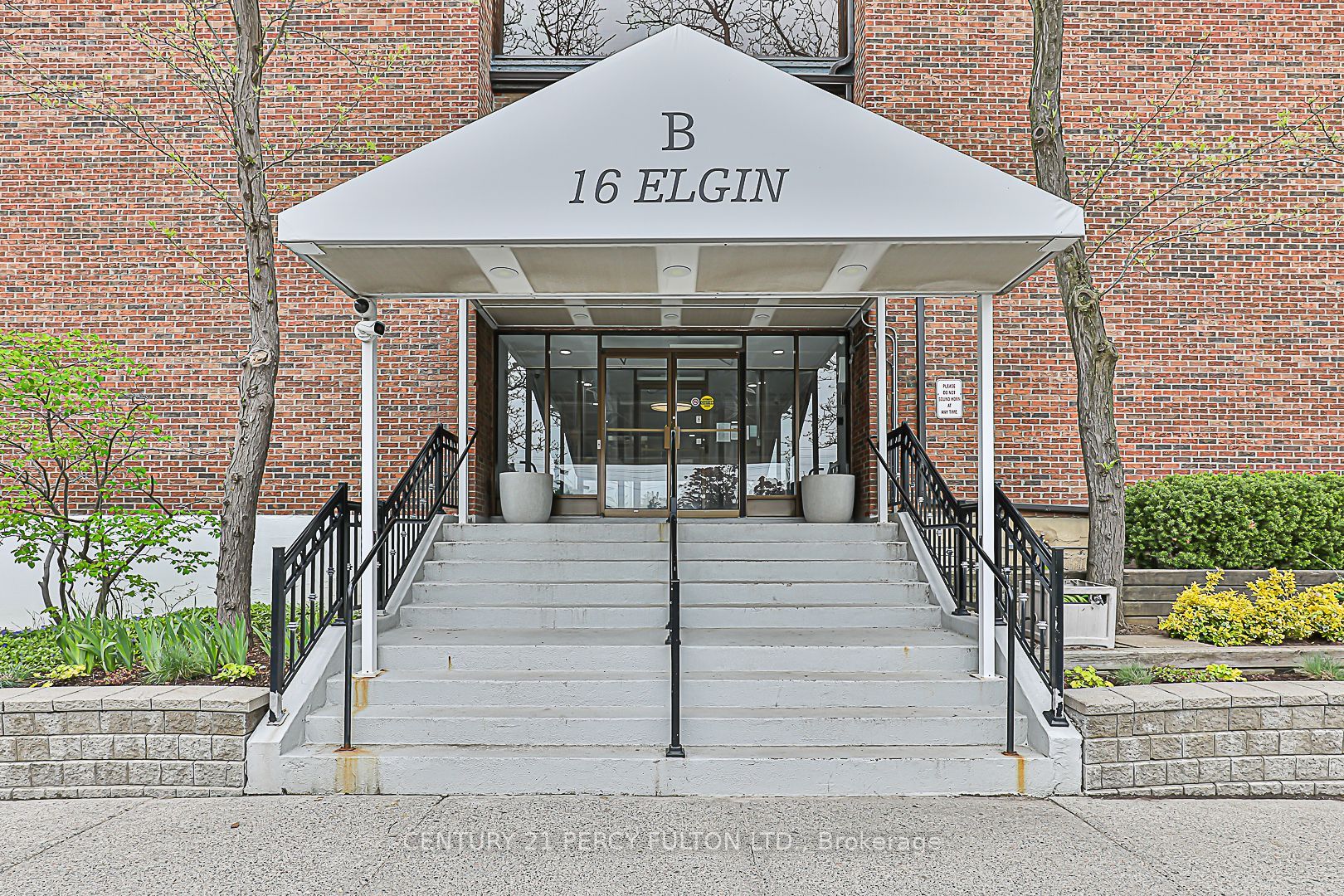 Comm Element Co house for sale at 16 B Elgin St Markham Ontario