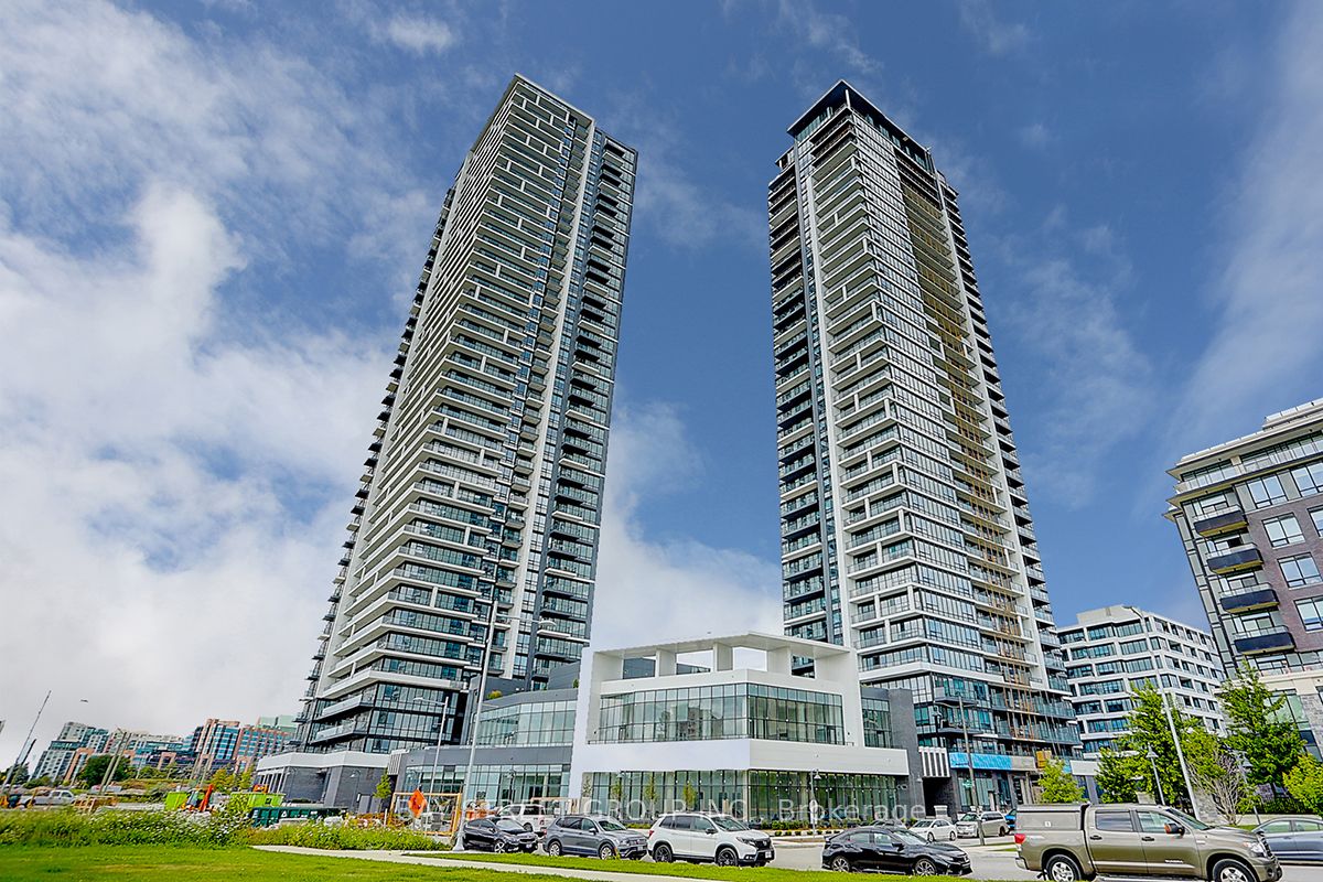 Condo Apt house for sale at 8 Water Walk Dr Markham Ontario