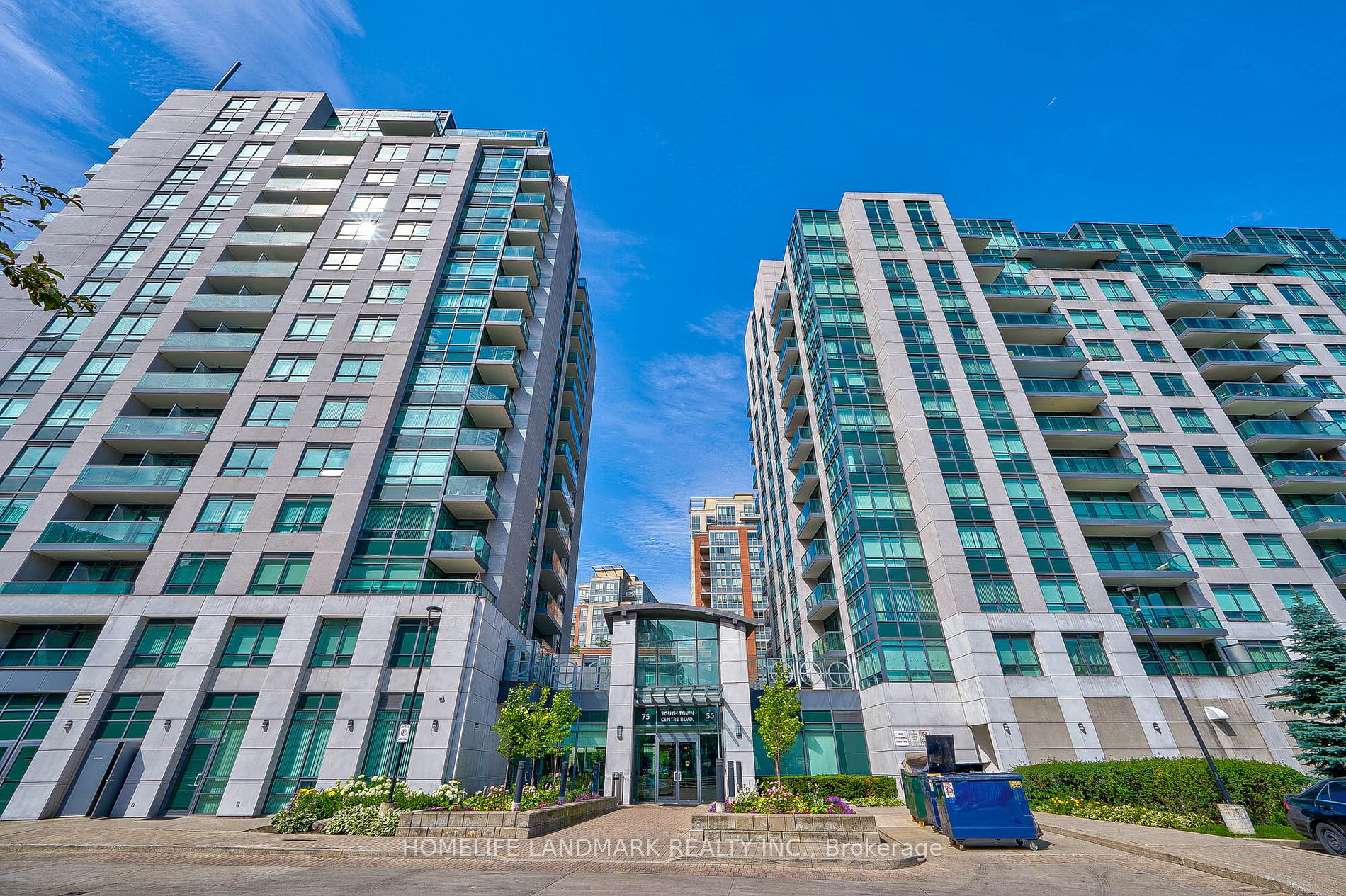 Condo Apt house for sale at 55 South Town Ce Markham Ontario