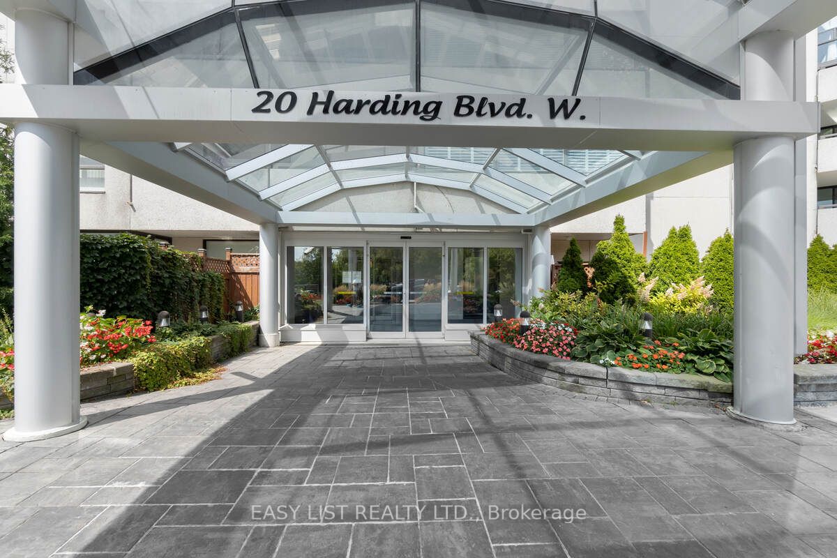 Comm Element Co house for sale at 20 Harding Blvd  Richmond Hill Ontario