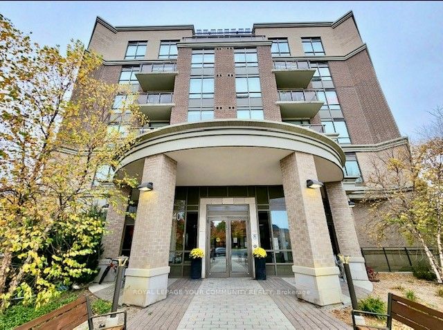 Condo Apt house for sale at 540 Bur Oak Ave Markham Ontario