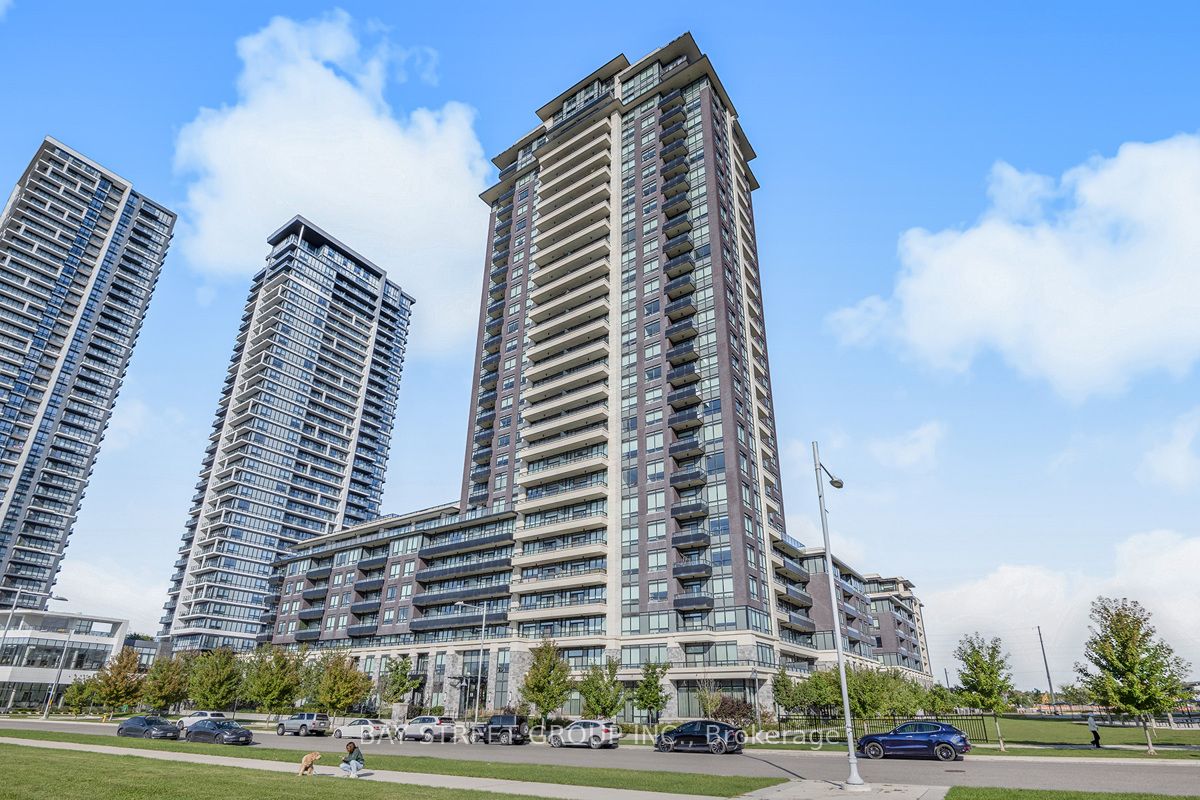 Condo Apt house for sale at 15 Water Walk Dr Markham Ontario