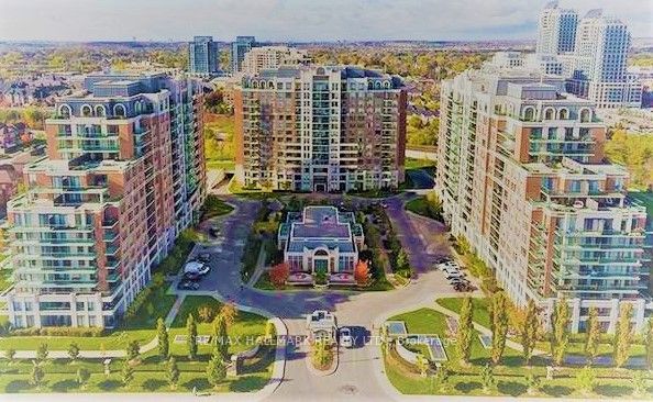 Condo Apt house for sale at 350 Red Maple Rd Richmond Hill Ontario