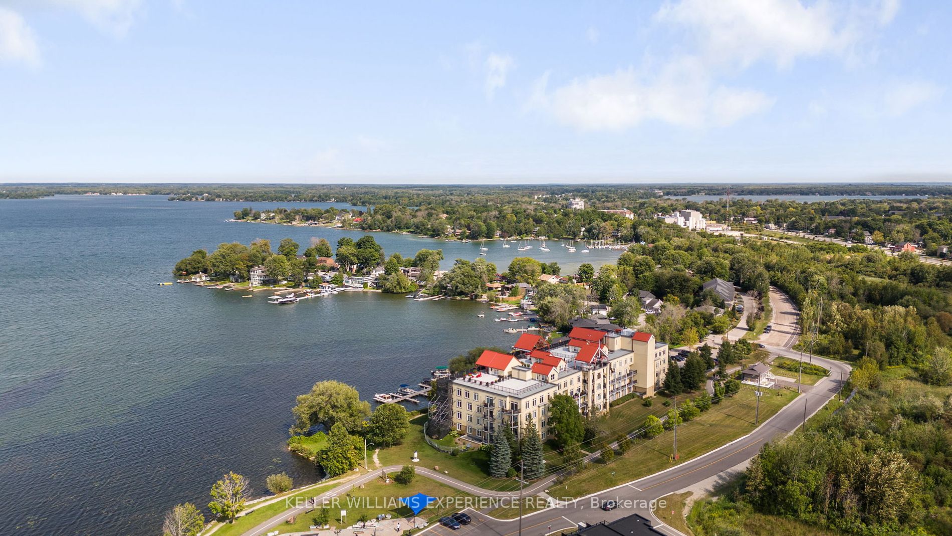 Condo Apt house for sale at 140 Cedar Island Orillia Ontario