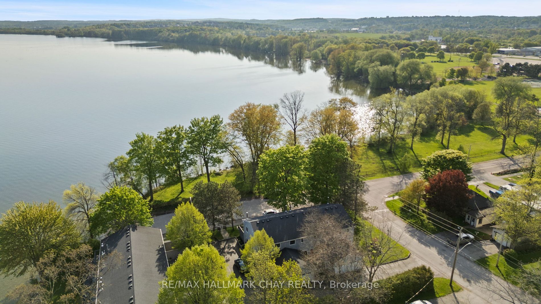 Condo Townhouse house for sale at 1 Olive Cres Orillia Ontario