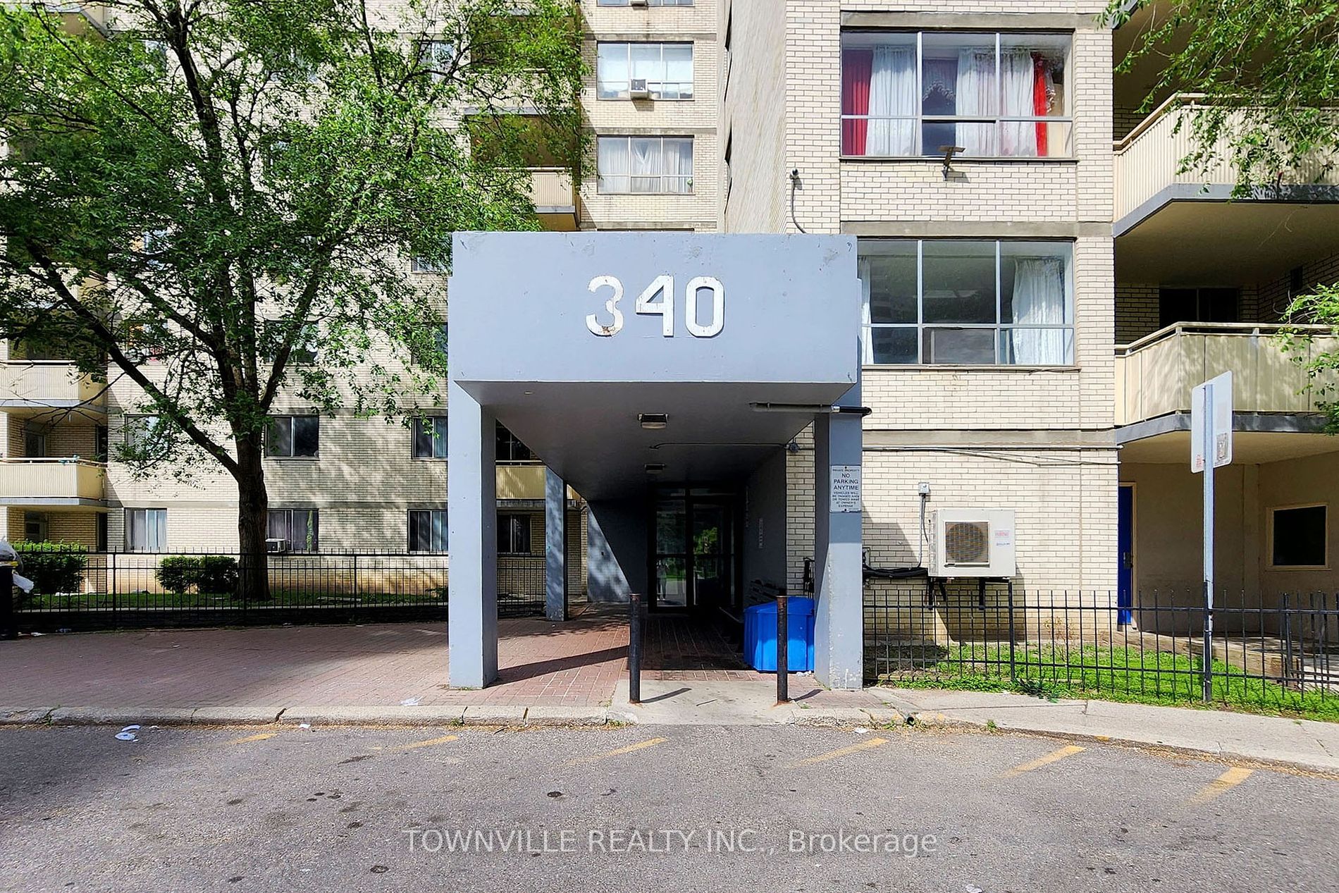 Condo Apt house for sale at 340 Dixon Rd Toronto Ontario
