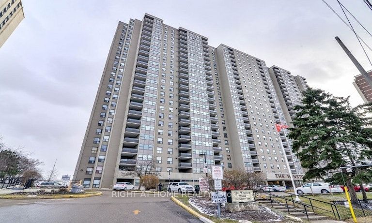 Condo Apt house for sale at 75 Emmett Ave Toronto Ontario