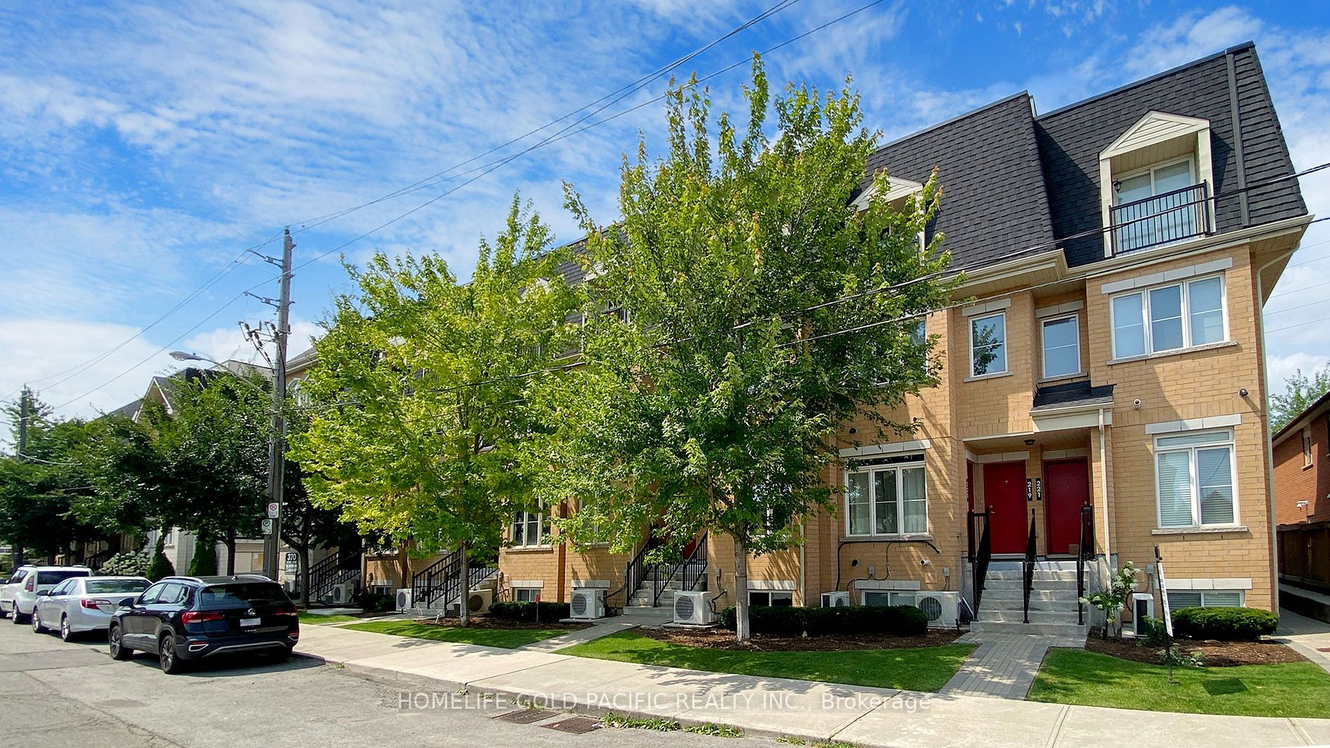 Condo Townhouse house for sale at 370 Hopewell Ave Toronto Ontario