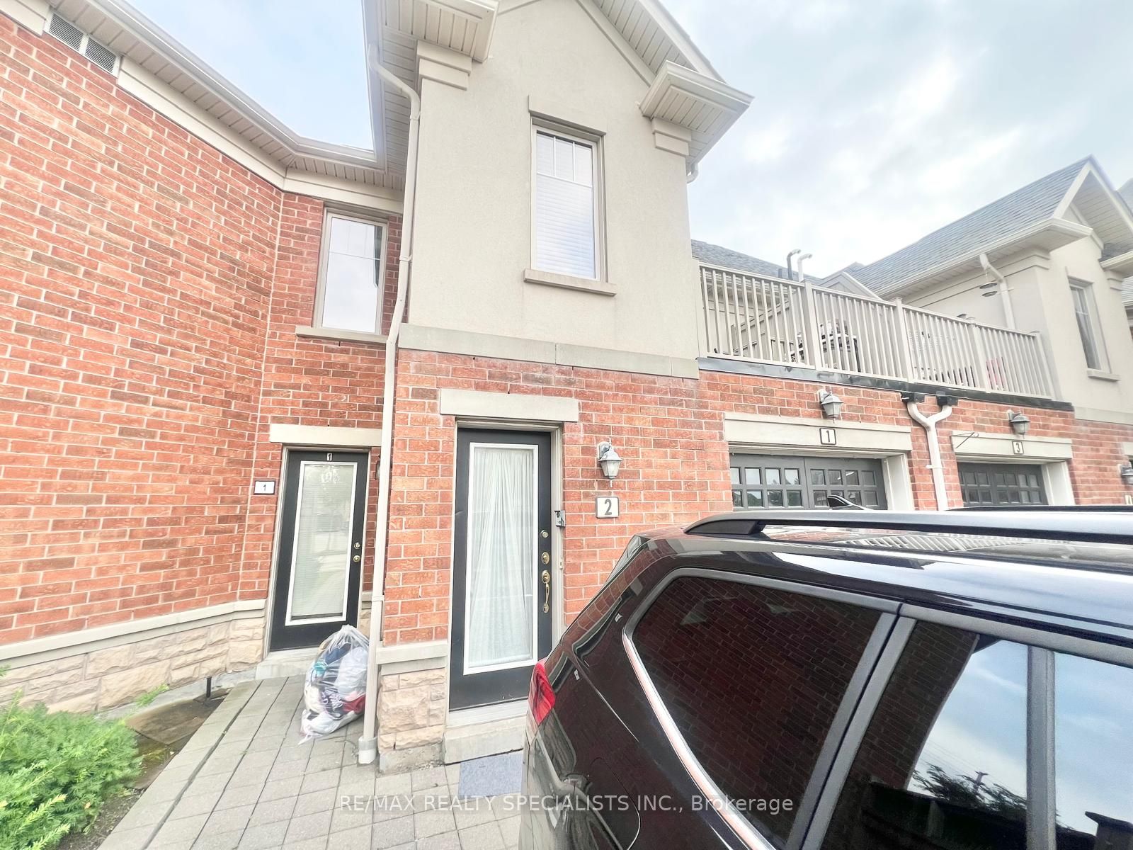 Condo Townhouse house for sale at 3395 Thomas St S Mississauga Ontario