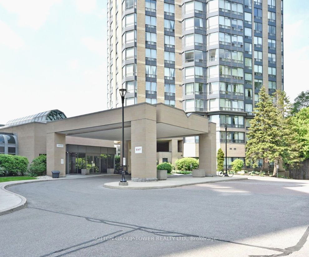 Condo Apt house for sale at 3 Hickory Tree R Toronto Ontario