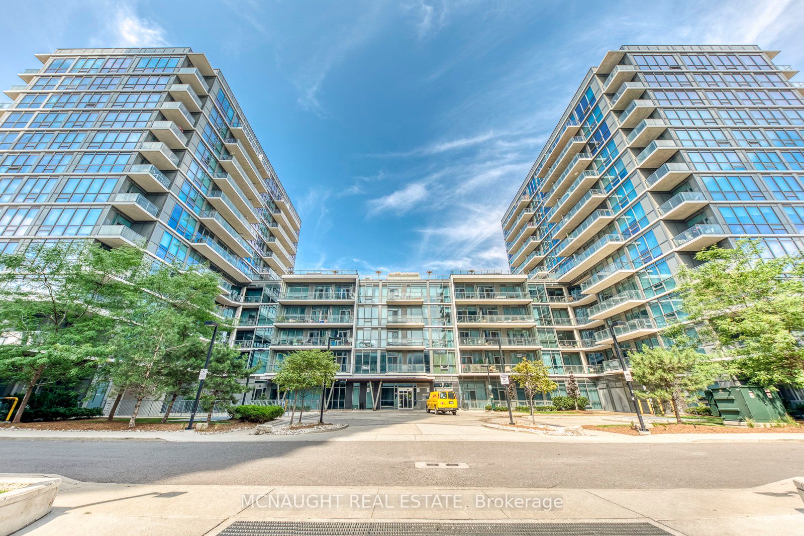 Condo Apt house for sale at 1185 The Queensw Toronto Ontario