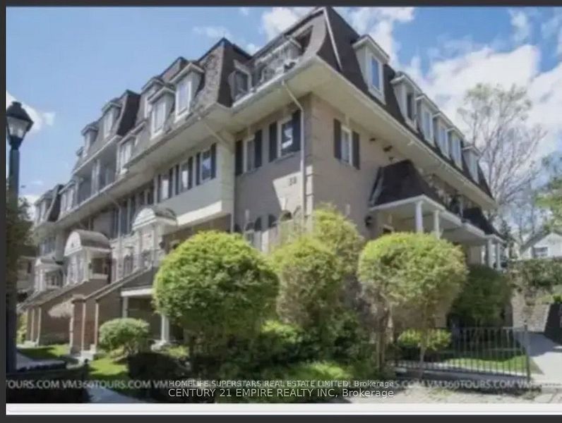 Condo Townhouse house for sale at 72 Sidney Belsey Toronto Ontario