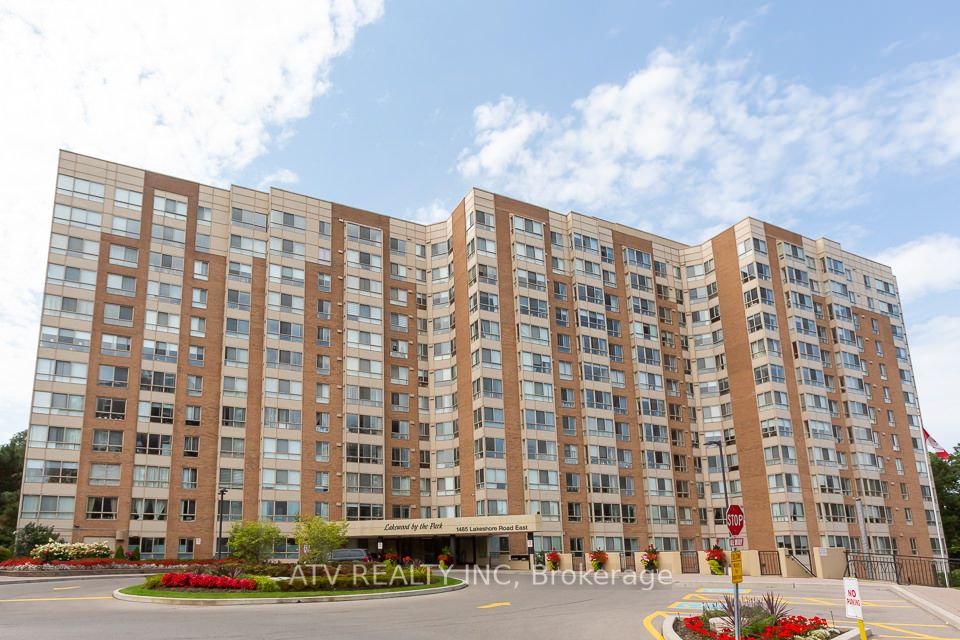 Condo Apt house for sale at 1485 Lakeshore R Mississauga Ontario