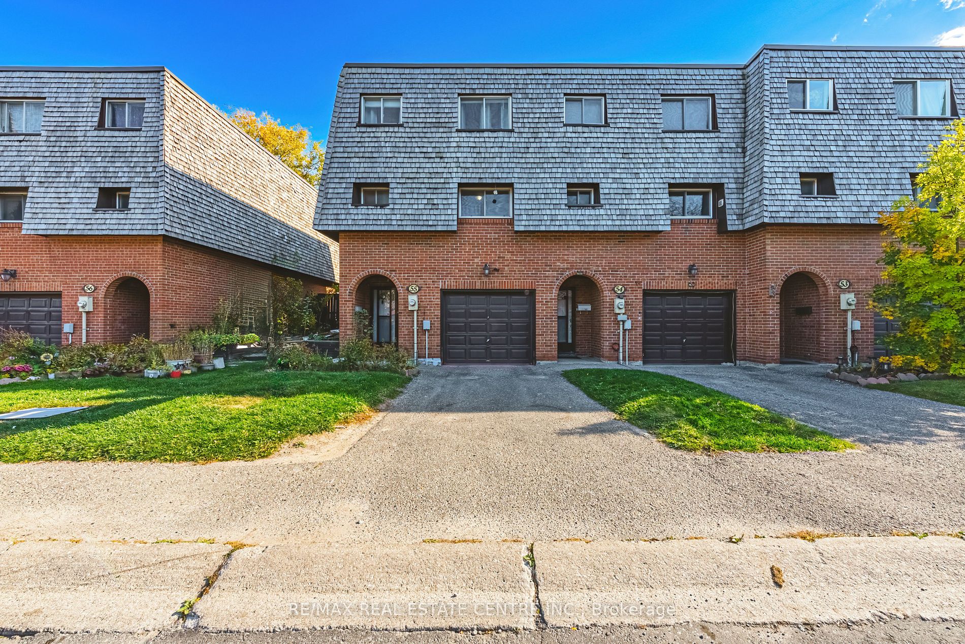 Condo Townhouse house for sale at 55 Briar Path Brampton Ontario