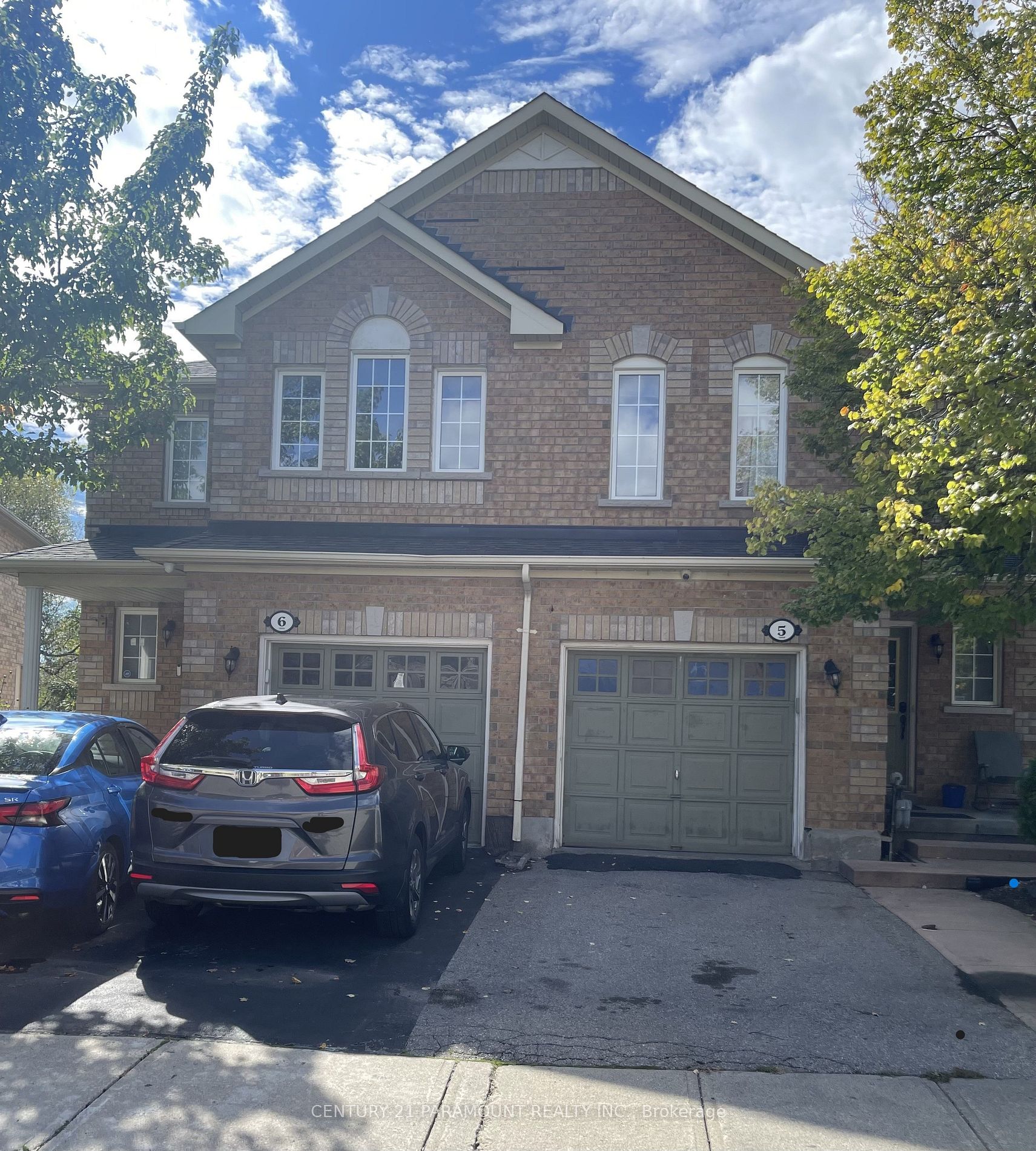 Condo Townhouse house for sale at 21 Eastview Gate Brampton Ontario