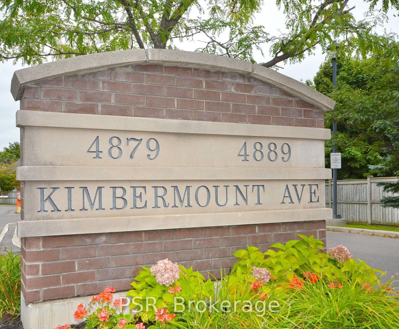 Condo Apt house for sale at 4889 Kimbermount Mississauga Ontario