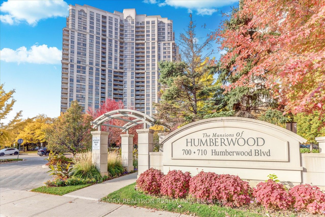 Condo Apt house for sale at 710 Humberwood B Toronto Ontario