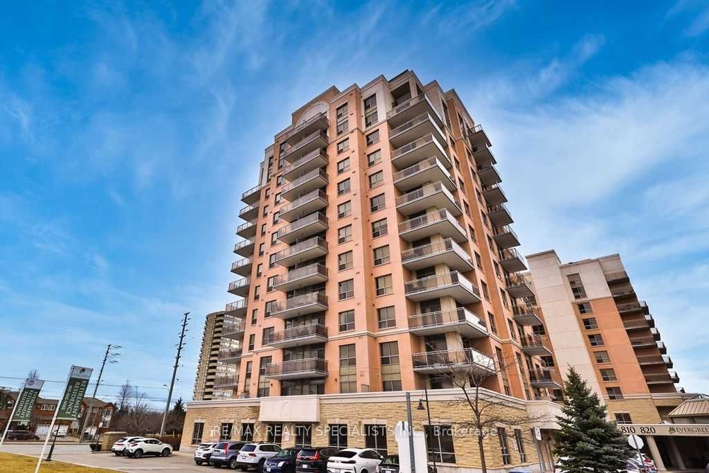 Condo Apt house for sale at 810 Scollard Crt Mississauga Ontario