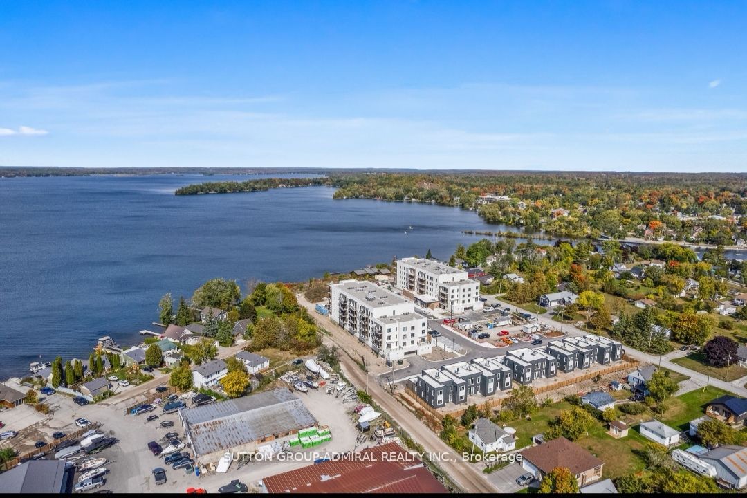 Condo Apt house for sale at 19 A West St N Kawartha Lakes Ontario