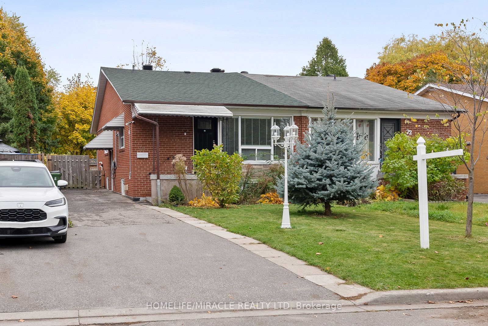 Semi-Detached house for sale at 70 Pynford Cres Toronto Ontario