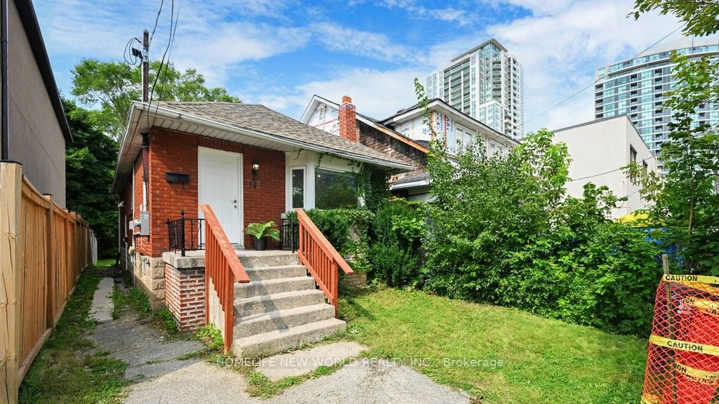 Detached house for sale at 14 Franklin Ave Toronto Ontario