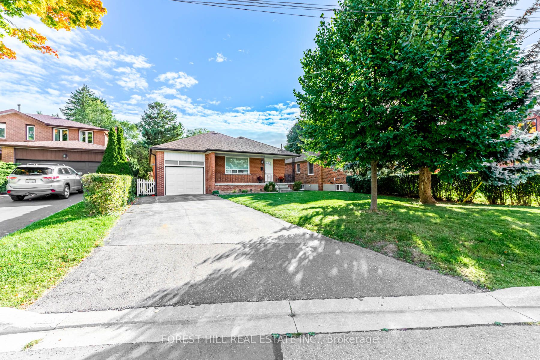 Detached house for sale at 19 Tobruk Cres Toronto Ontario