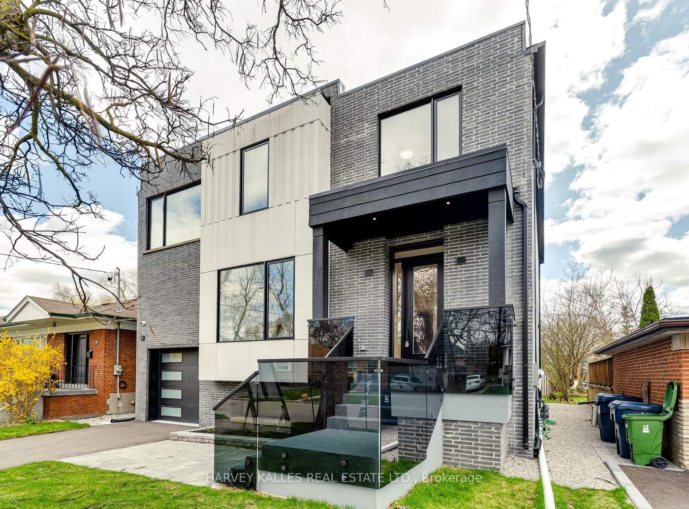 Detached house for sale at 81 De Quincy Blvd Toronto Ontario