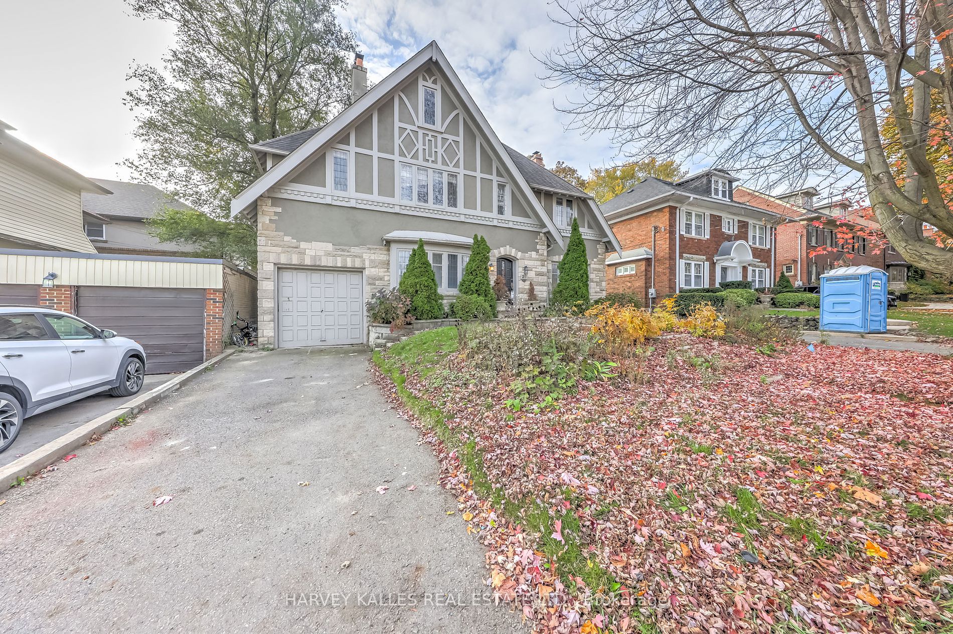 Detached house for sale at 29 Hillhurst Blvd Toronto Ontario