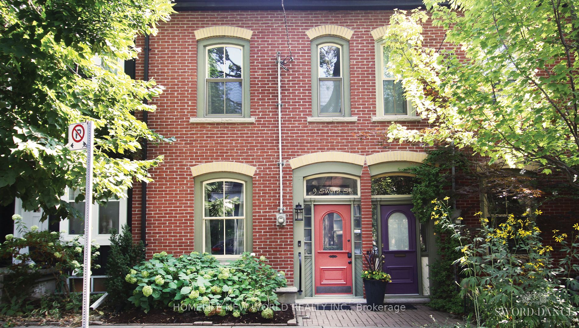 Att/Row/Twnhouse house for sale at 9 Sword St Toronto Ontario