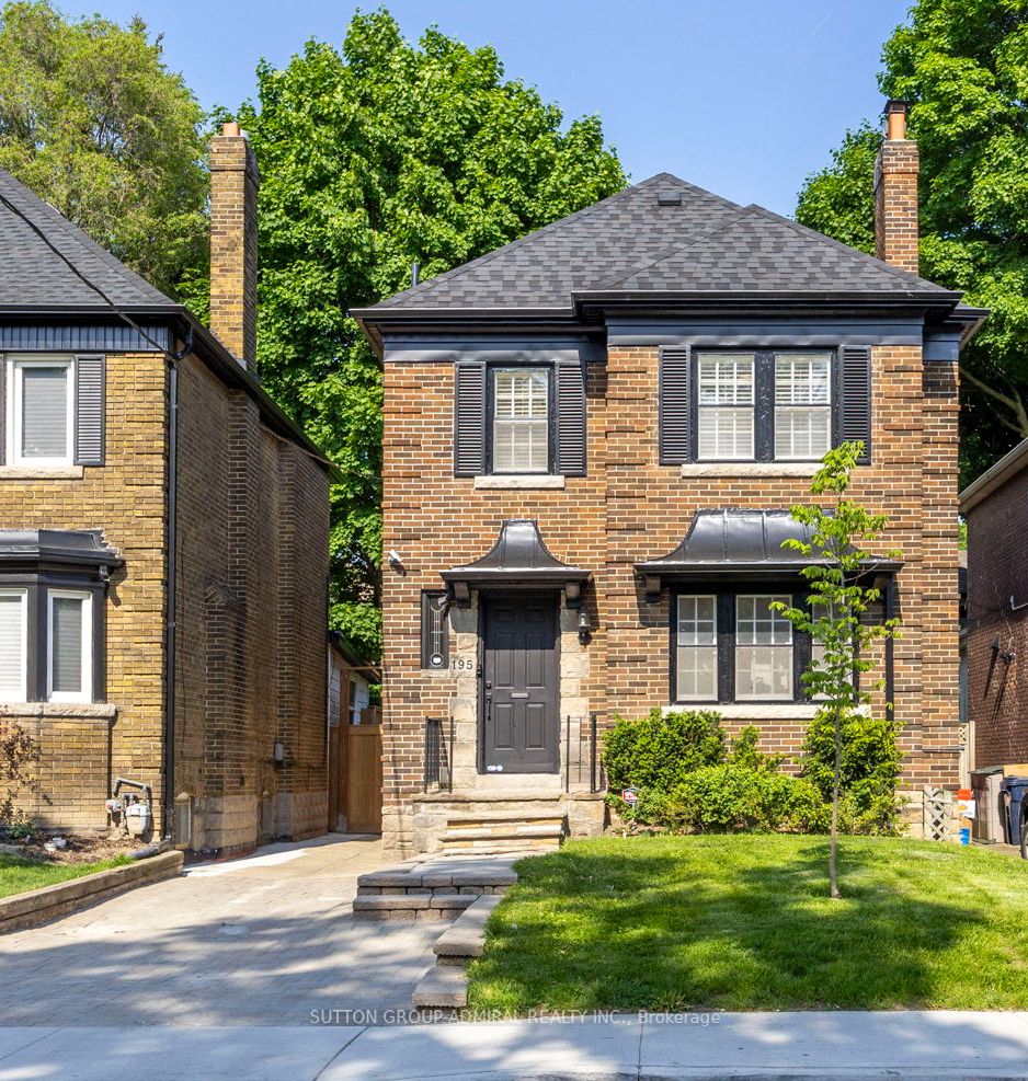 Detached house for sale at 195 Glen Cedar Rd Toronto Ontario