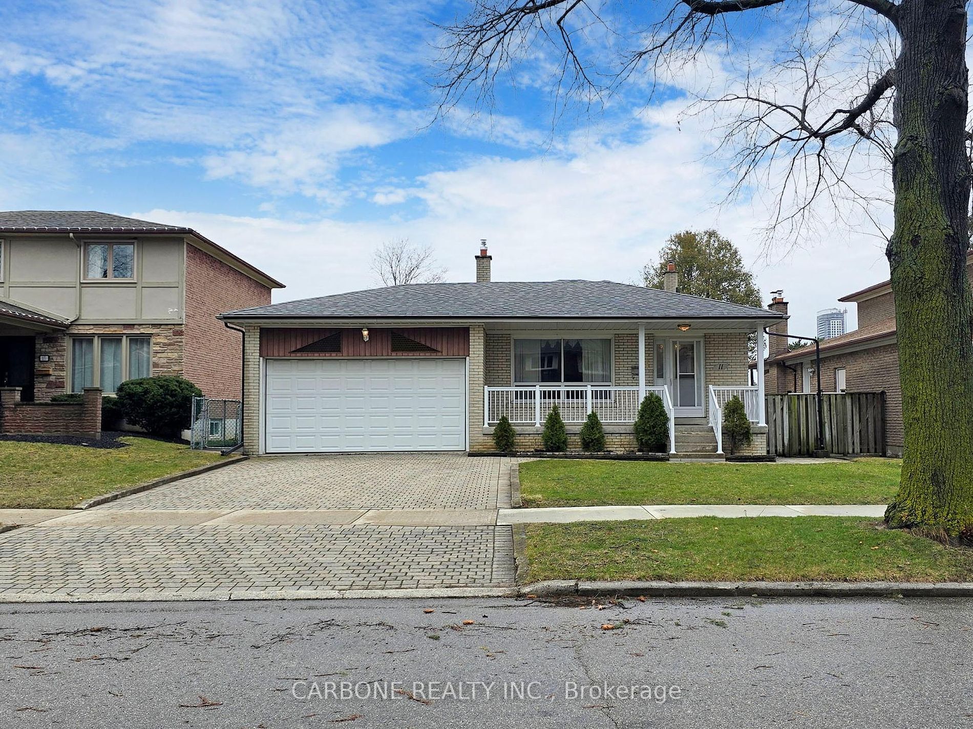 Detached house for sale at 11 Kathrose Dr Toronto Ontario