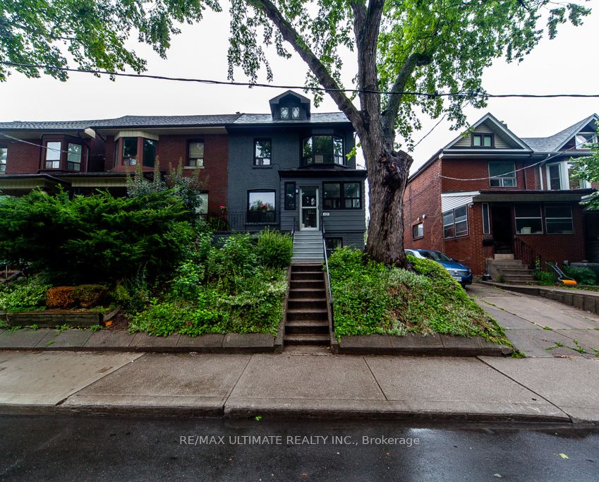 Semi-Detached house for sale at 421 Grace St Toronto Ontario