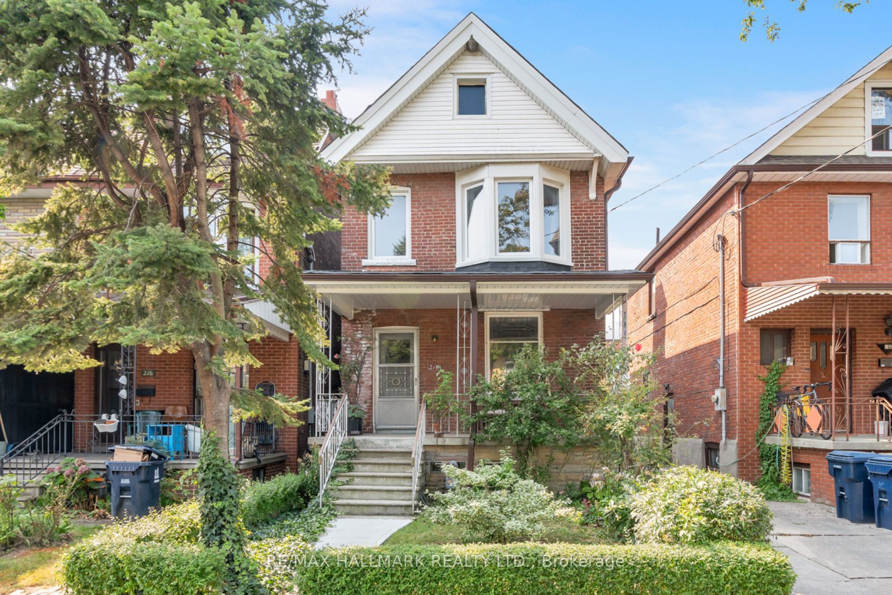 Detached house for sale at 218 Montrose Ave Toronto Ontario