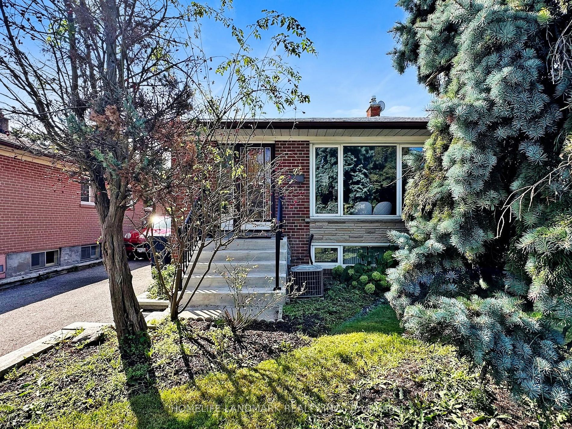 Semi-Detached house for sale at 26 Roywood Dr Toronto Ontario