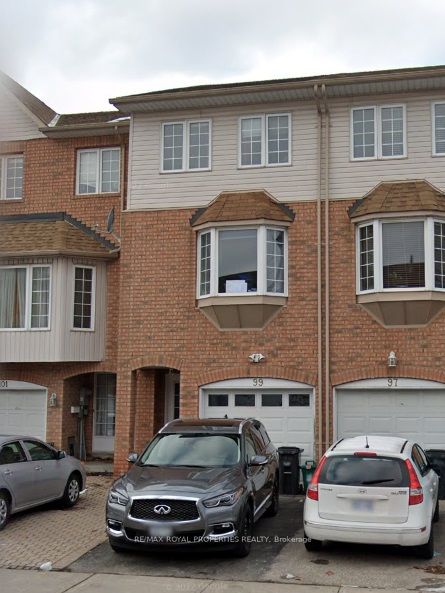 Att/Row/Twnhouse house for sale at 99 Sufi Cres Toronto Ontario